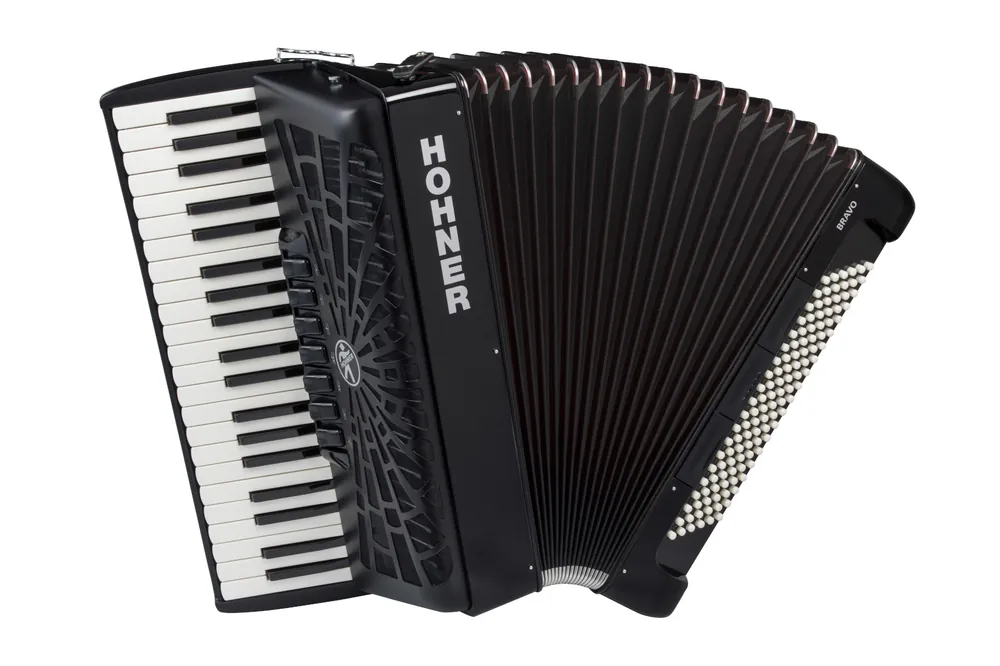 Hohner BRAVO III 120 SCHWARZ Neue Ware