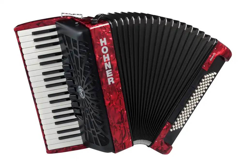 Hohner BRAVO III 80 ROT Gratis Versand